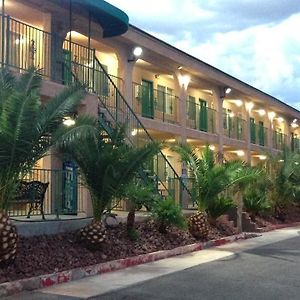 Crown Motel Las Vegas